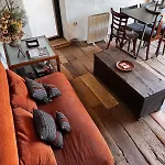 Casa Do Outro Mundo