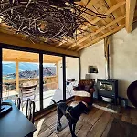 別荘 Casa Do Outro Mundo *